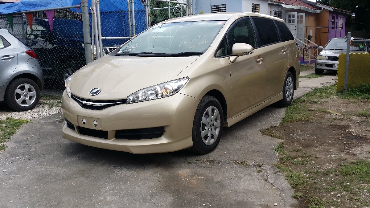 toyota wish wheel tire sizes bolt pattern