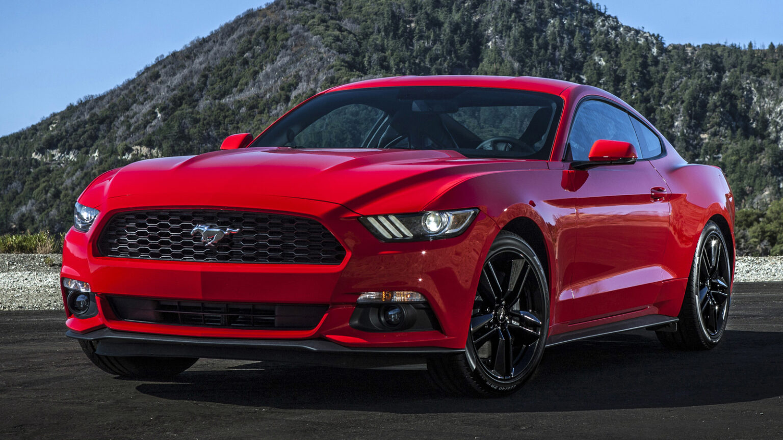 Ford Mustang wheel, tire sizes, bolt pattern